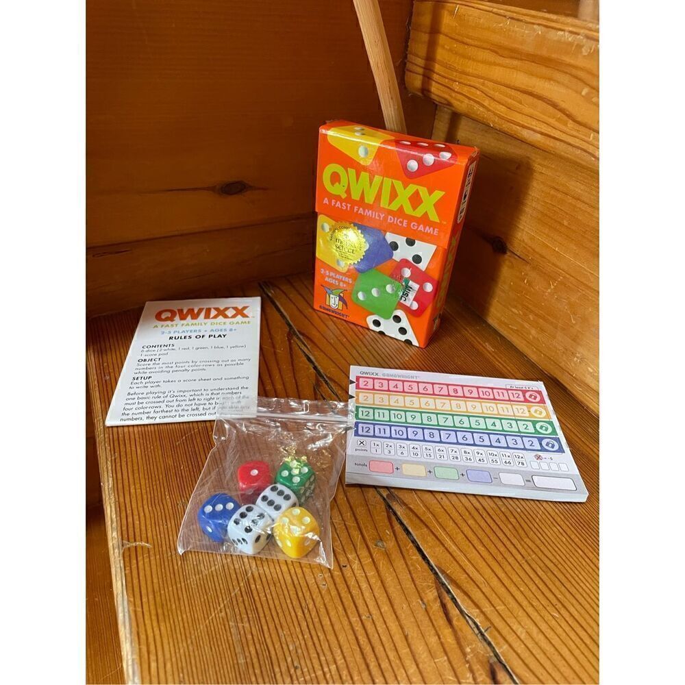 QWIXX CARD GAME - Picture 3 of 3